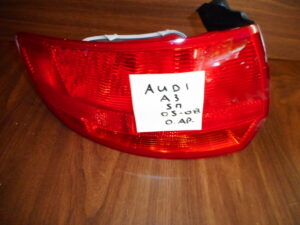 audi-a3-5thyro-2005-2008-fanari-aristero-piso  